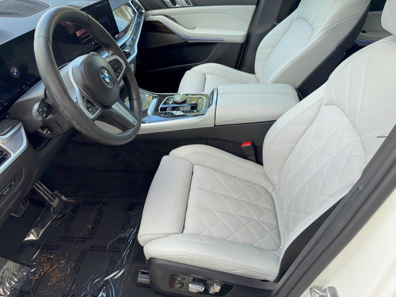 Used 2025 BMW X5 xDrive40i w/ Executive Package AWD/4WD image 5