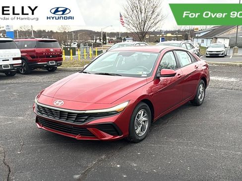 New 2026 Hyundai Elantra SE image 1