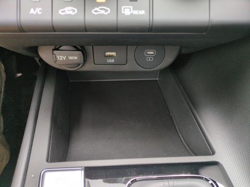New 2026 Hyundai Elantra SE FWD image 27