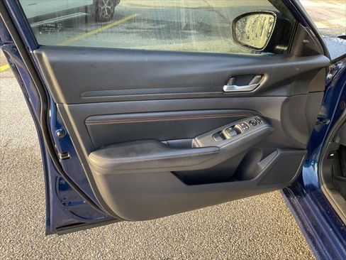 Used 2020 Nissan Altima 2.5 SR w/ Premium Package AWD/4WD image 18