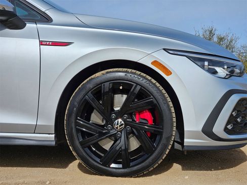 Used 2023 Volkswagen GTI SE image 22