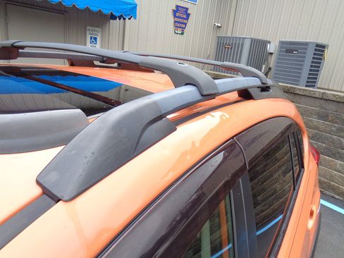 Used 2014 Subaru Crosstrek 2.0i Limited image 4