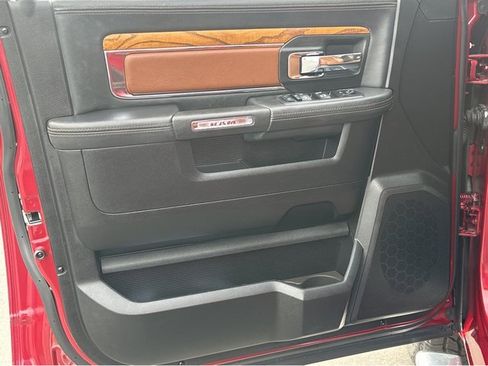 Used 2015 RAM 1500 Laramie Longhorn w/ Convenience Group image 33