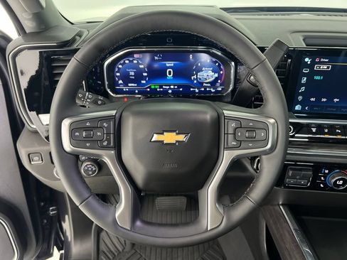 Used 2024 Chevrolet Silverado 2500 LTZ w/ LTZ Plus Package AWD/4WD image 10