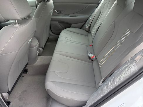 New 2026 Hyundai Elantra Blue image 11