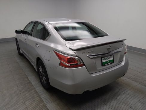 Used 2015 Nissan Altima 2.5 S w/ Special Edition Package FWD image 5