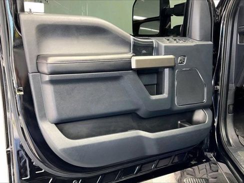 Used 2022 Ford F350 Platinum AWD/4WD image 26