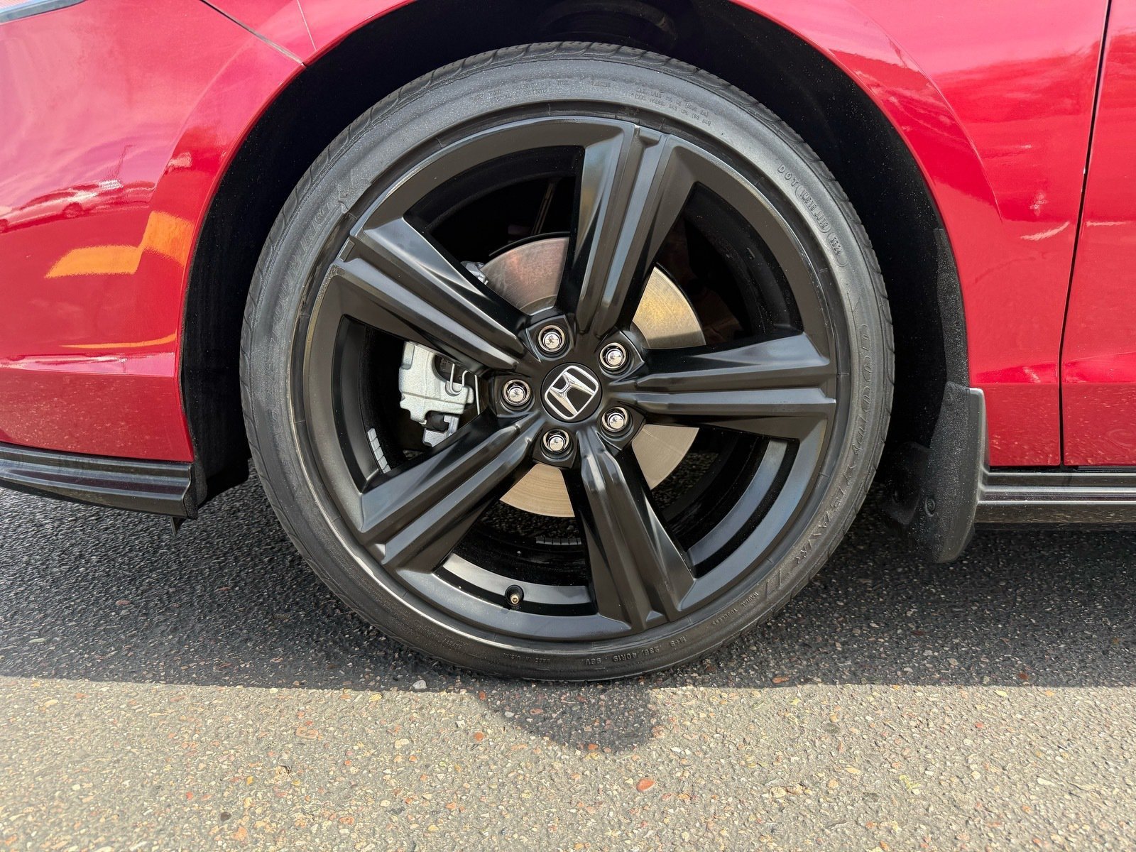 Used 2024 Honda Accord Sport image 11