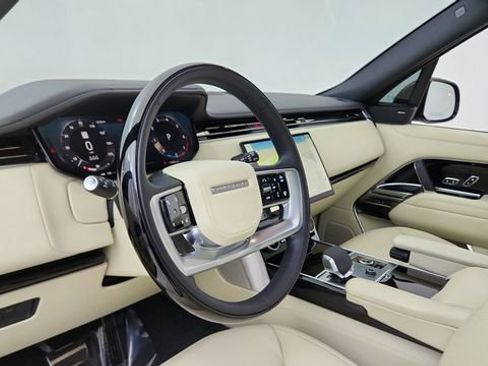 Used 2023 Land Rover Range Rover SE AWD/4WD image 17
