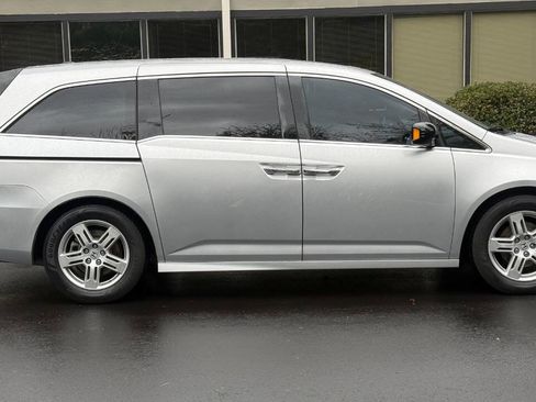 Used 2012 Honda Odyssey Touring image 7