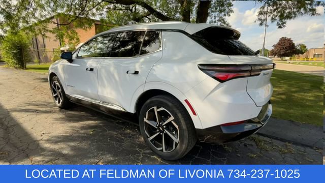 Certified 2024 Chevrolet Equinox EV LT FWD image 6