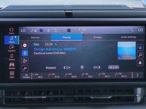 Used 2025 Jeep Wrangler Unlimited Rubicon 4xe w/ Convenience Group AWD/4WD image 18
