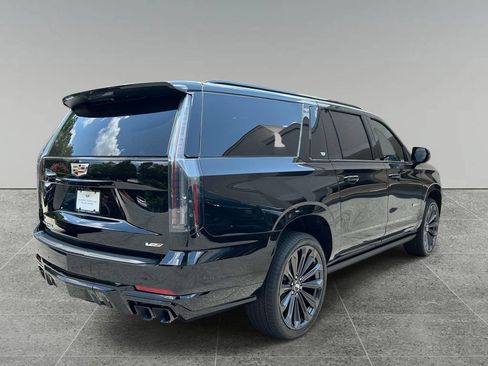 New 2026 Cadillac Escalade ESV V AWD/4WD image 5