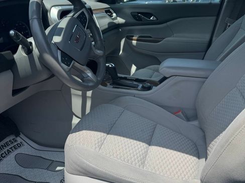 Used 2017 GMC Acadia SLE w/ Driver Alert Package I AWD/4WD image 11