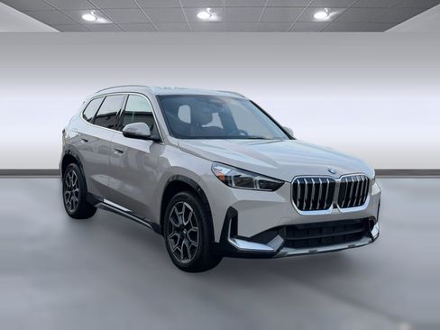 Certified 2026 BMW X1 xDrive28i AWD/4WD image 7