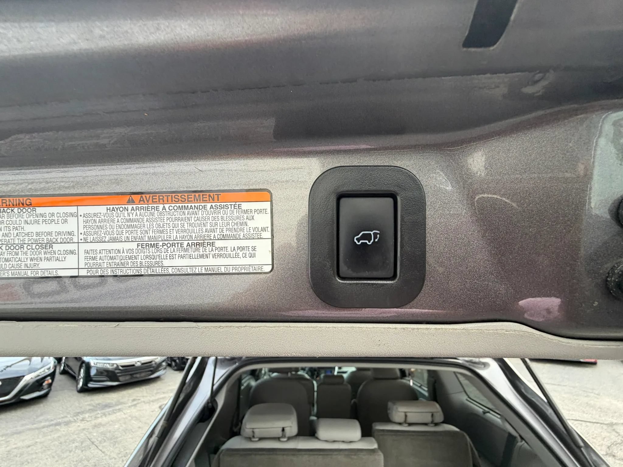 Used 2017 Toyota Sienna XLE Premium FWD image 37
