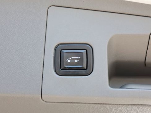 Used 2021 Cadillac XT5 Premium Luxury image 32