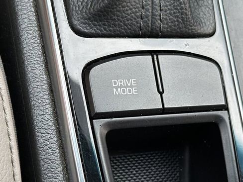 Used 2015 Hyundai Sonata Sport w/ Option Group 03 FWD image 25