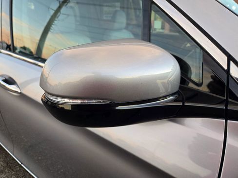 Used 2020 Honda Pilot Touring image 24