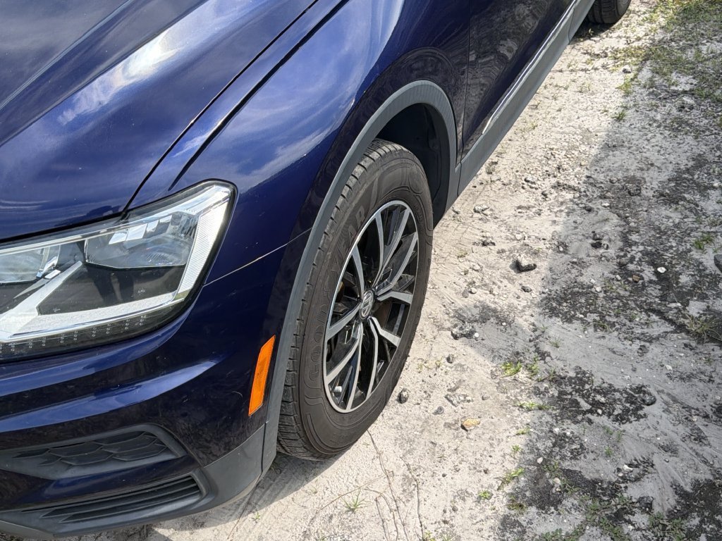 Used 2021 Volkswagen Tiguan SE FWD image 7