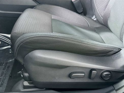 Certified 2022 Subaru Outback Premium w/ Popular Package #1 image 17