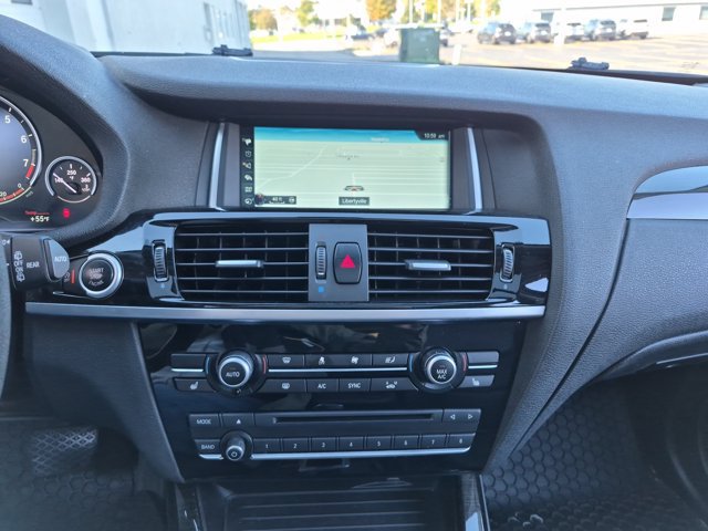 Used 2017 BMW X3 xDrive28i AWD/4WD image 13