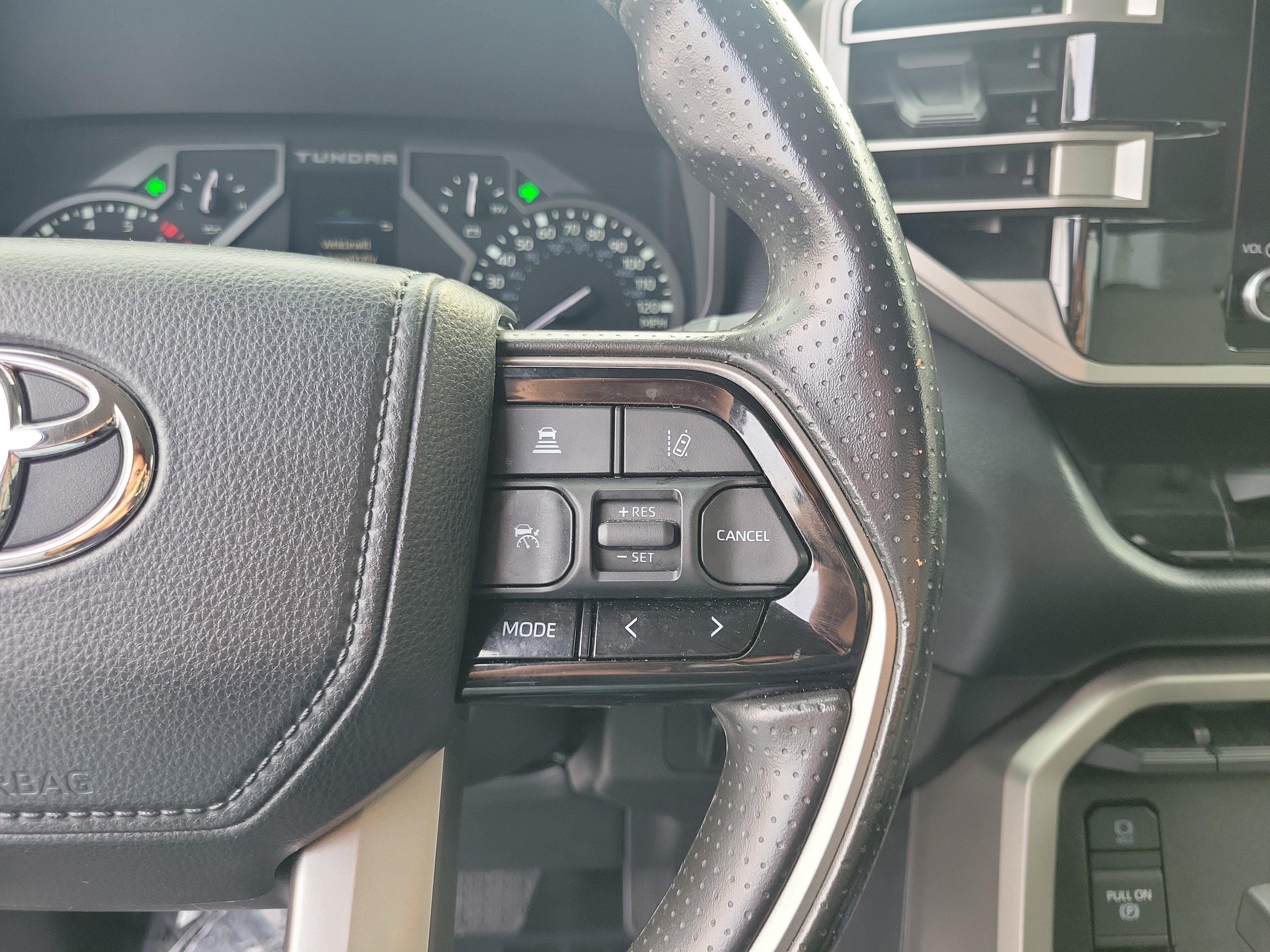 Used 2023 Toyota Tundra SR5 w/ SR5 Convenience Package AWD/4WD image 23