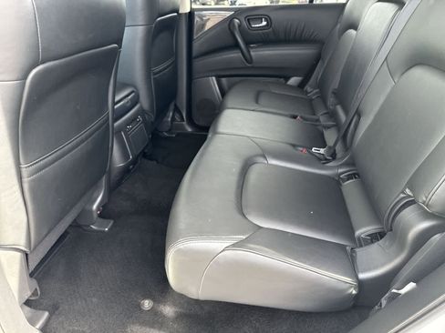 Used 2024 Nissan Armada SV image 14