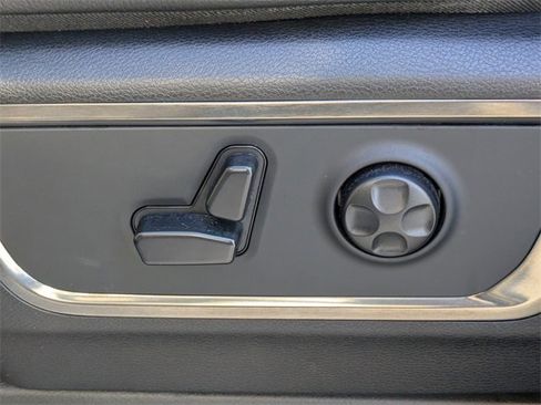 Used 2020 RAM 1500 Limited image 21