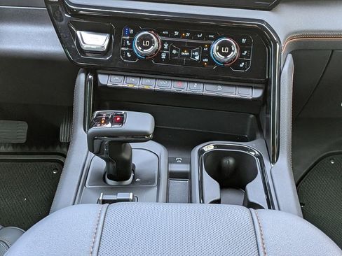 New 2026 GMC Sierra 1500 AT4 w/ AT4 Premium Package image 19