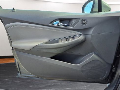 Certified 2017 Chevrolet Cruze Premier image 18