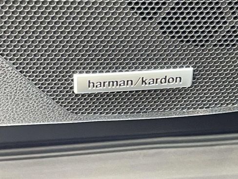 Used 2025 Subaru Forester Sport image 17