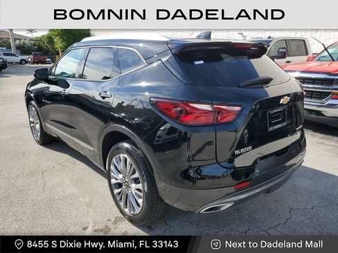 Used 2022 Chevrolet Blazer Premier image 3