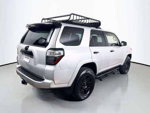 Certified 2021 Toyota 4Runner Venture w/ Moonroof Package AWD/4WD image 7