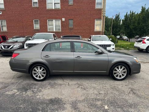 Used 2007 Toyota Avalon Limited FWD image 4