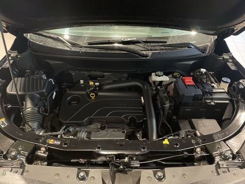 Used 2025 Chevrolet Equinox LT FWD image 42