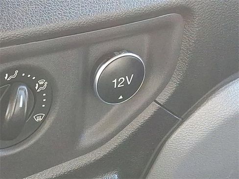 Used 2019 Ford Transit 250 148 Low Roof image 25