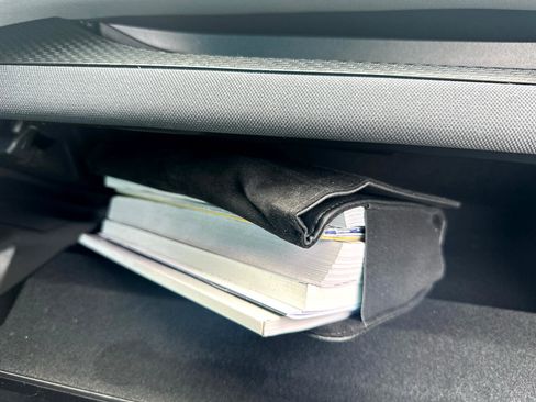 Used 2023 Subaru Outback Premium image 35