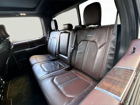 Used 2016 Ford F150 Platinum w/ Equipment Group 701A Luxury image 22