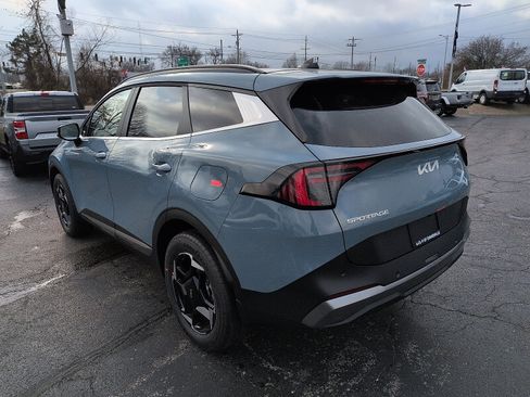 New 2026 Kia Sportage EX image 5