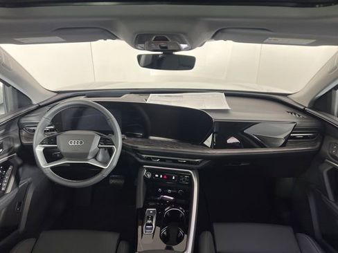 New 2025 Audi Q5 Premium Plus image 18