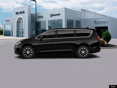 New 2026 Chrysler Pacifica Select image 4