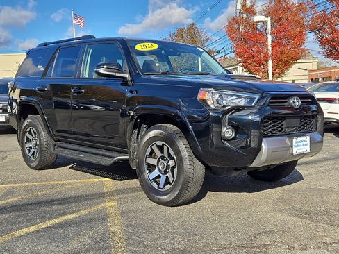 Used 2023 Toyota 4Runner TRD Off-Road Premium image 2