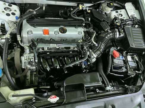 Used 2012 Honda Accord LX image 27