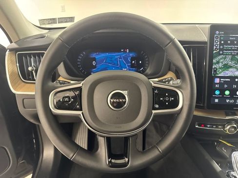 Certified 2026 Volvo XC60 B5 Plus AWD/4WD image 11