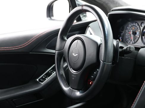 Used 2014 Aston Martin Vanquish Coupe RWD image 82
