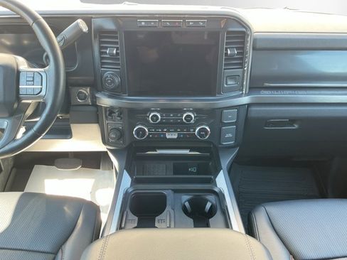 Certified 2024 Ford F250 Lariat w/ Lariat Ultimate Package AWD/4WD image 11