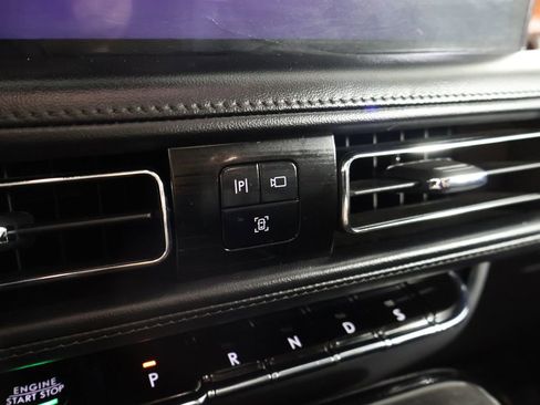 Used 2023 Lincoln Nautilus Reserve AWD/4WD image 49