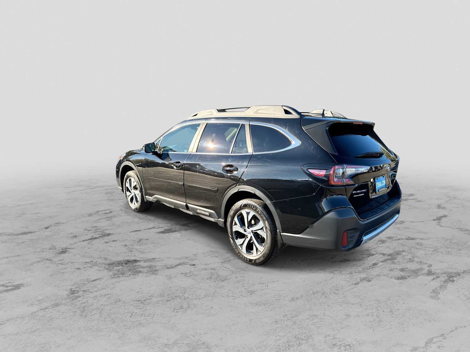 Used 2022 Subaru Outback Limited AWD/4WD image 6