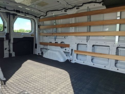 Used 2025 Ford Transit 250 Low Roof w/ Exterior Upgrade Package RWD image 21